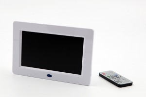 grande distribution - écran Lcd stop rayon avec sa télécommande  Ecrans lcd vidéo-player et la grande distribution STOPVIEW 3 300x200